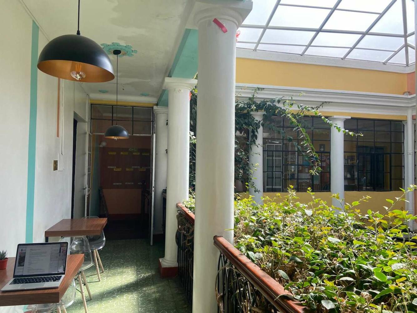 Colors House Hostal
