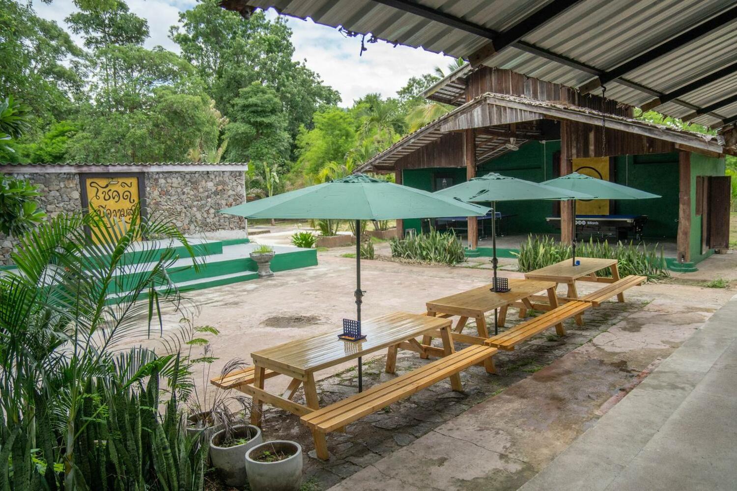 Misfits Hostel