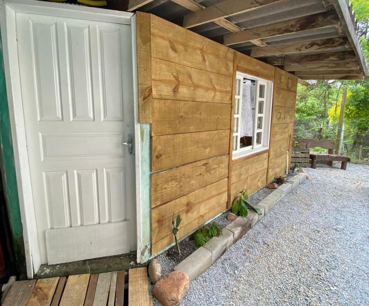 Hostel Paraíso Embaú, Palhoça