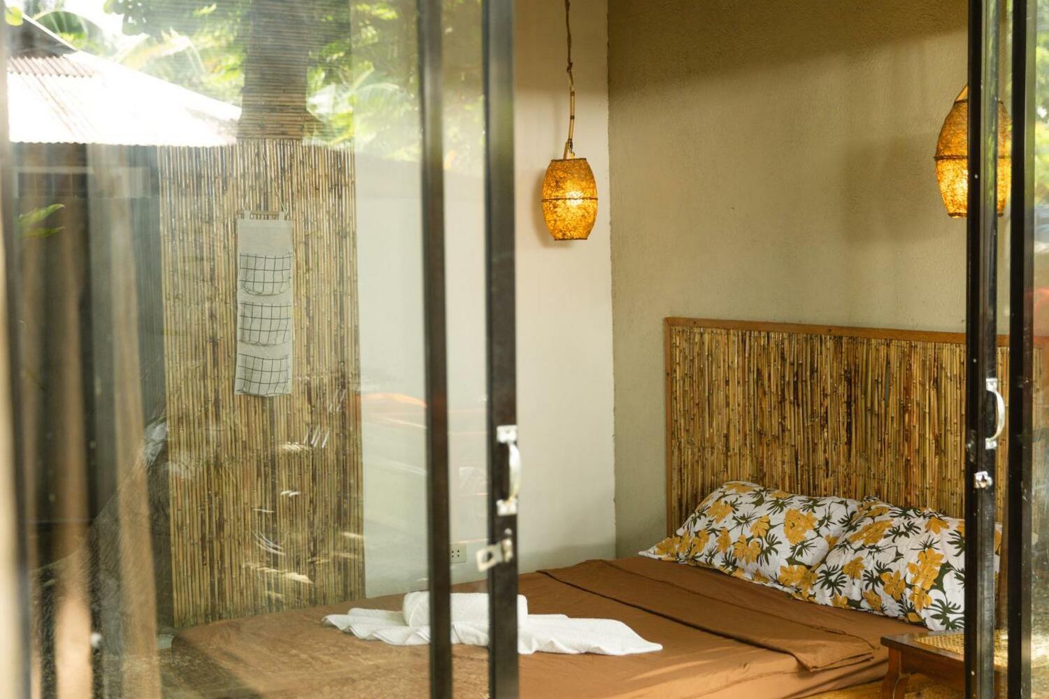 Katana Siargao, Siargao