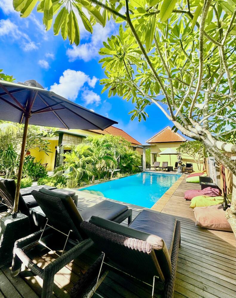 Dream Beach Hostel Lembongan