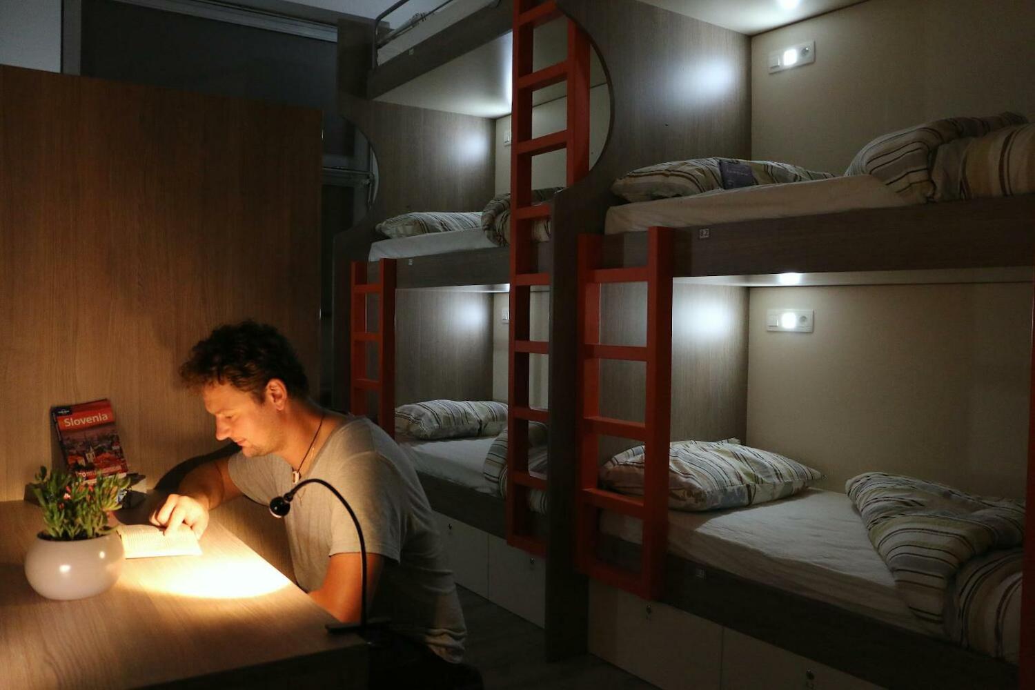 Hostel Tivoli