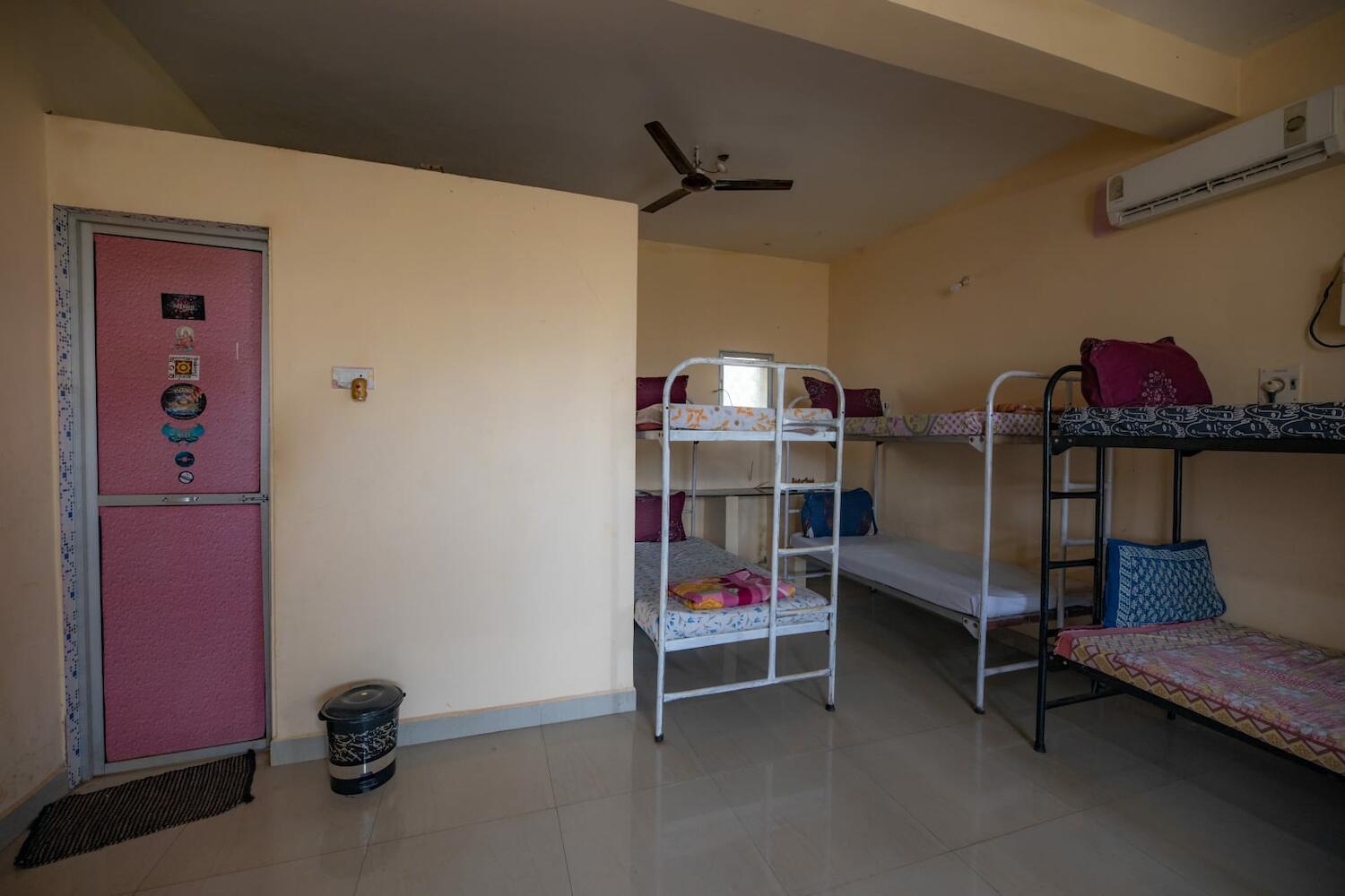 Page 3 Hostel Anjuna