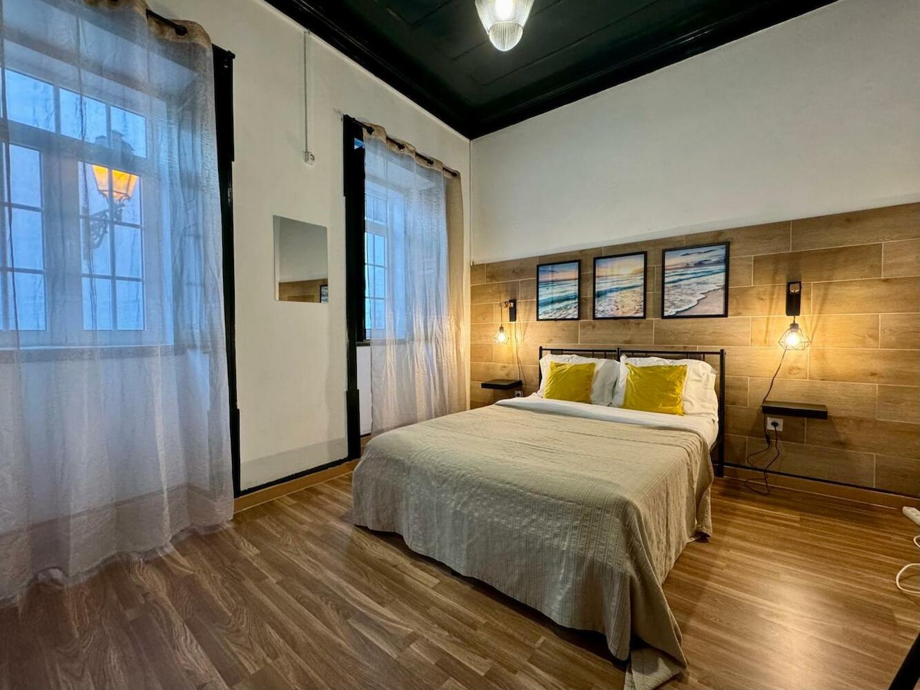 Algarve Hostel by SWEET SPOT FOR US Property Management, Faro
