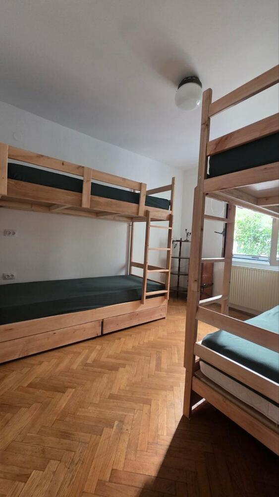 Golden Bay Apartment