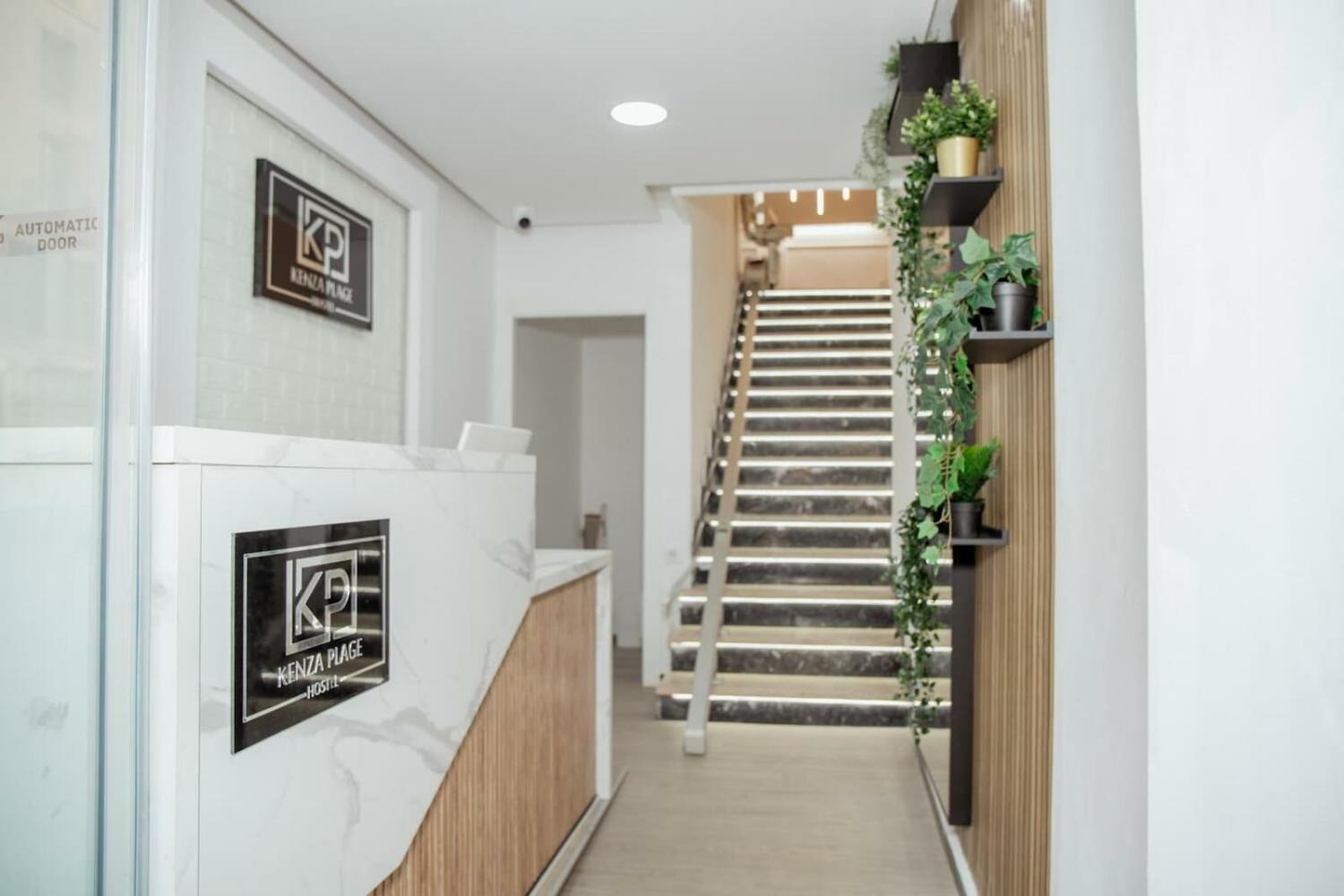 Kenza Plage Hostel