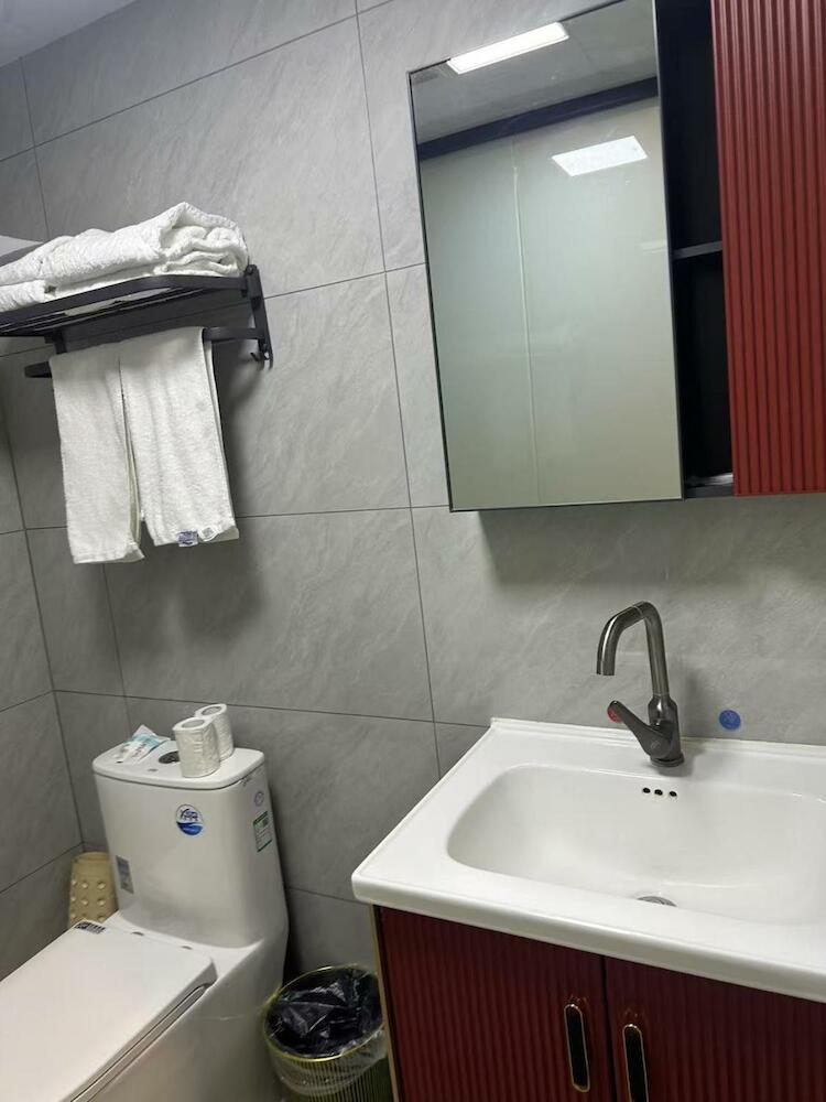 Happy Bear Youth Hostel, Beijing