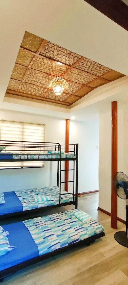 Intoy's Place, Panglao Island