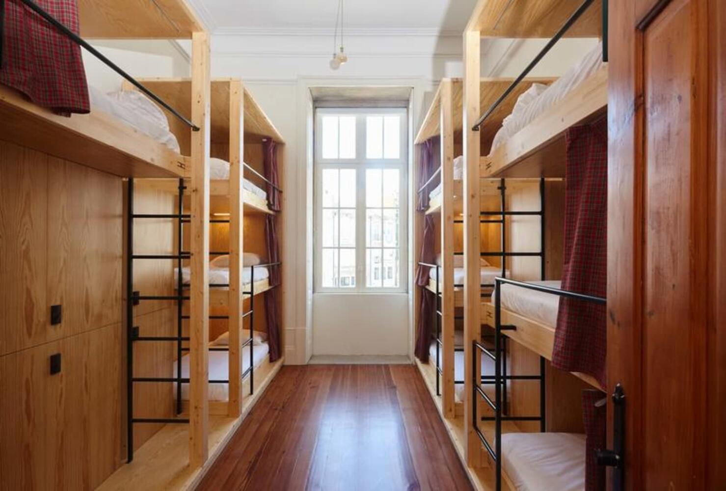 The Passenger Hostel, Porto