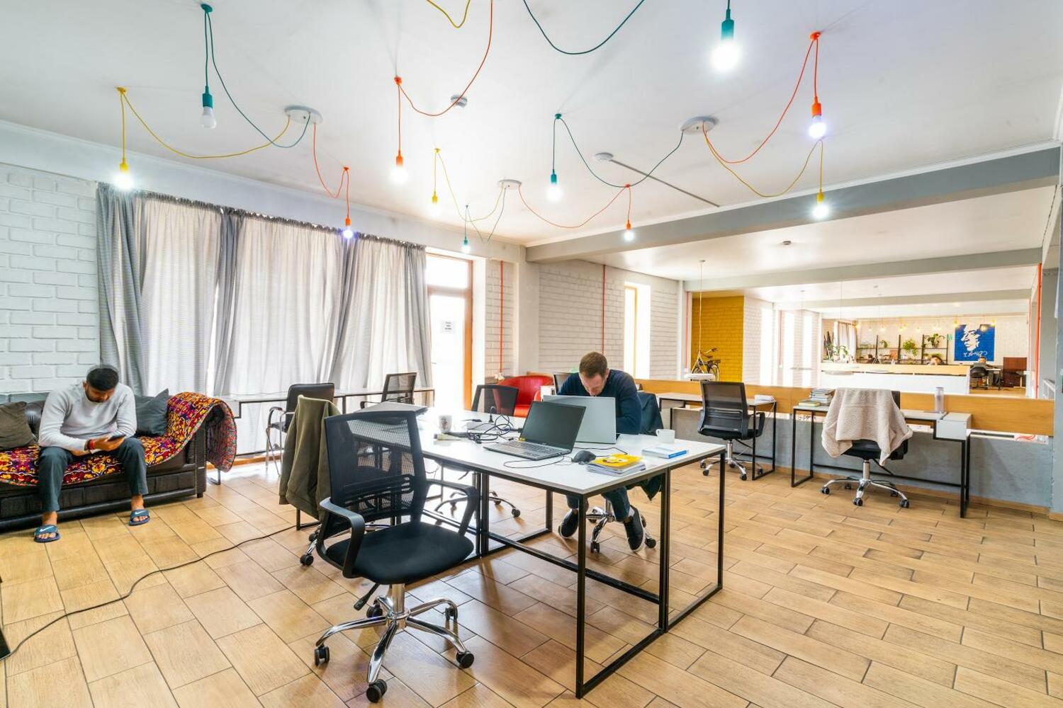 ololoFreelander Hostel&Coworking