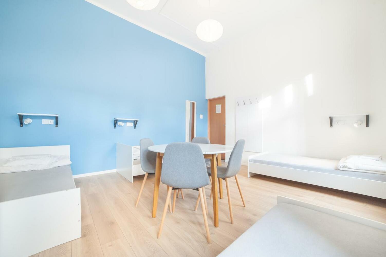 Dizzy Daisy Summer Hostel, Krakow