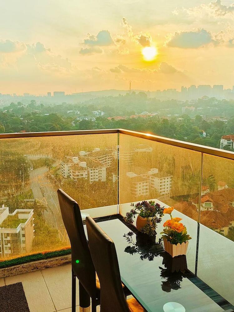 Casablanca Skypool Hostel, Kuala Lumpur