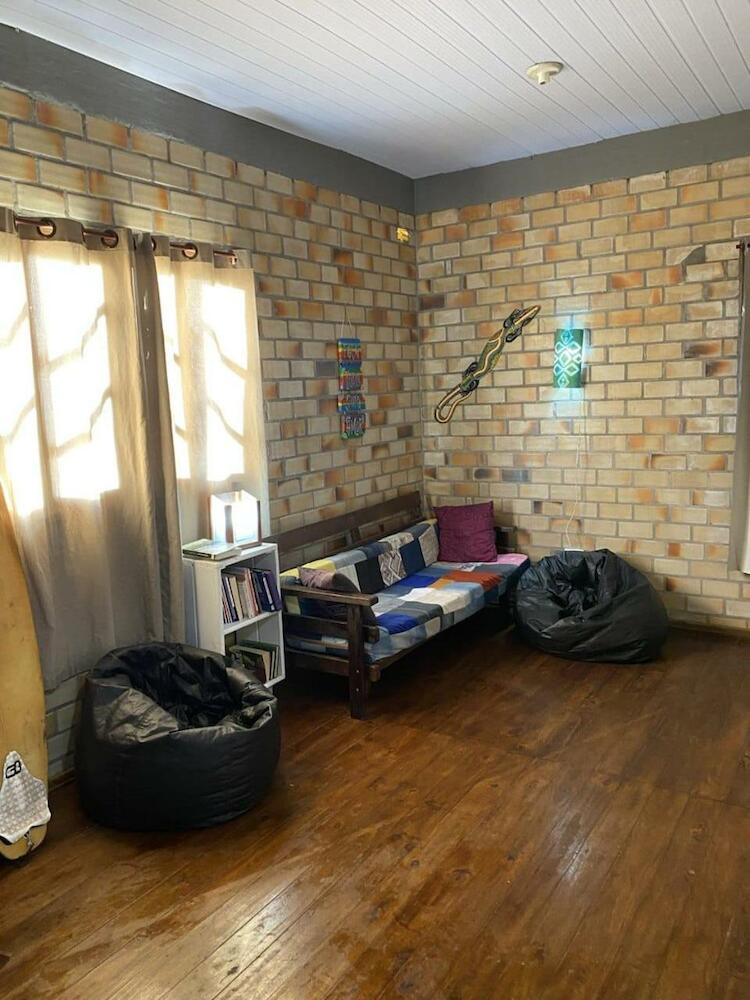 Hostel Paraíso Embaú, Palhoça