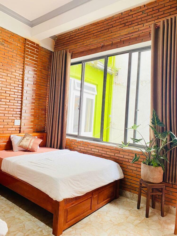 Dalat Note Hostel, Dalat
