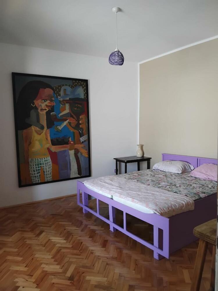 Hostel Mari, Podgorica
