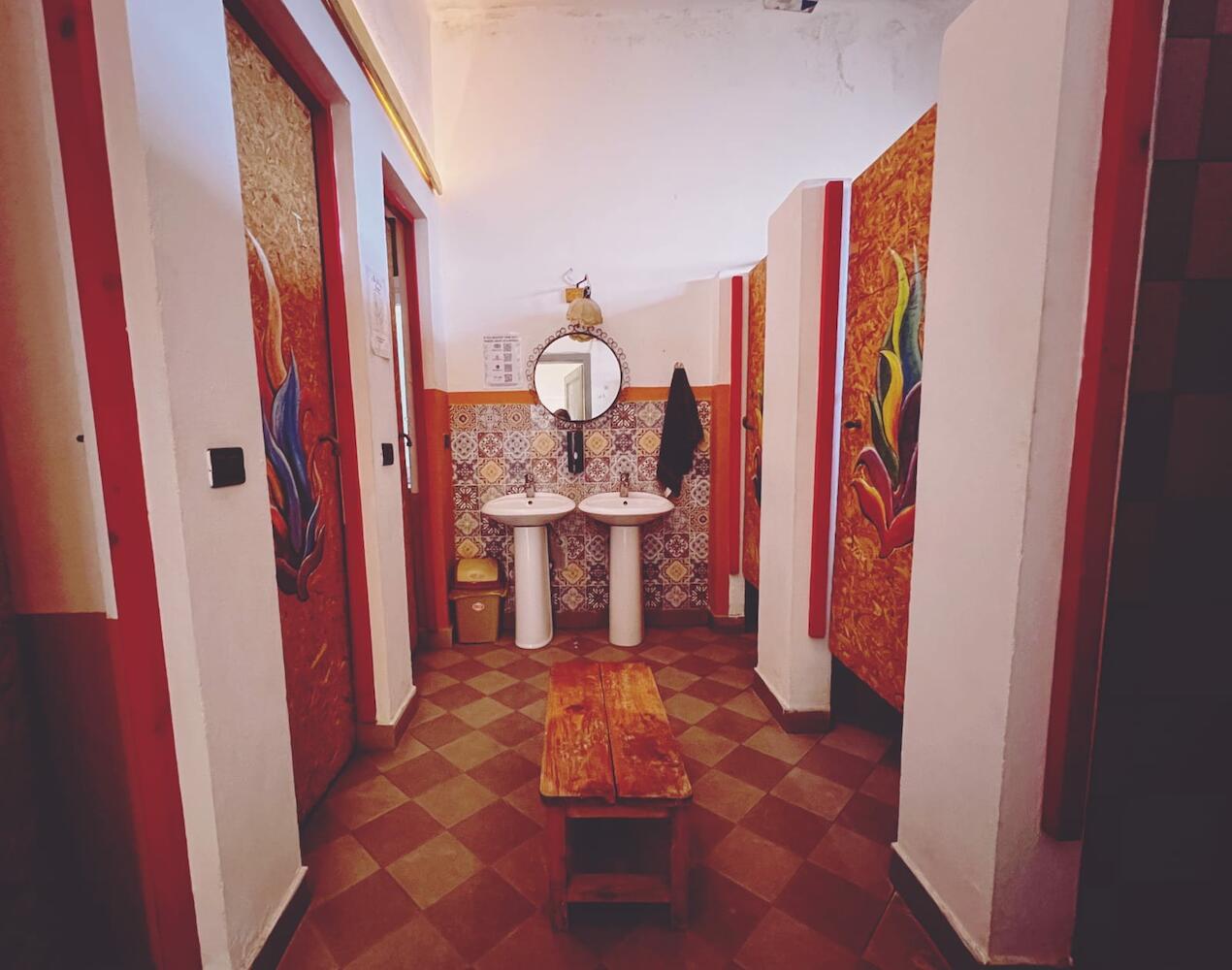 Tirana Backpacker Hostel