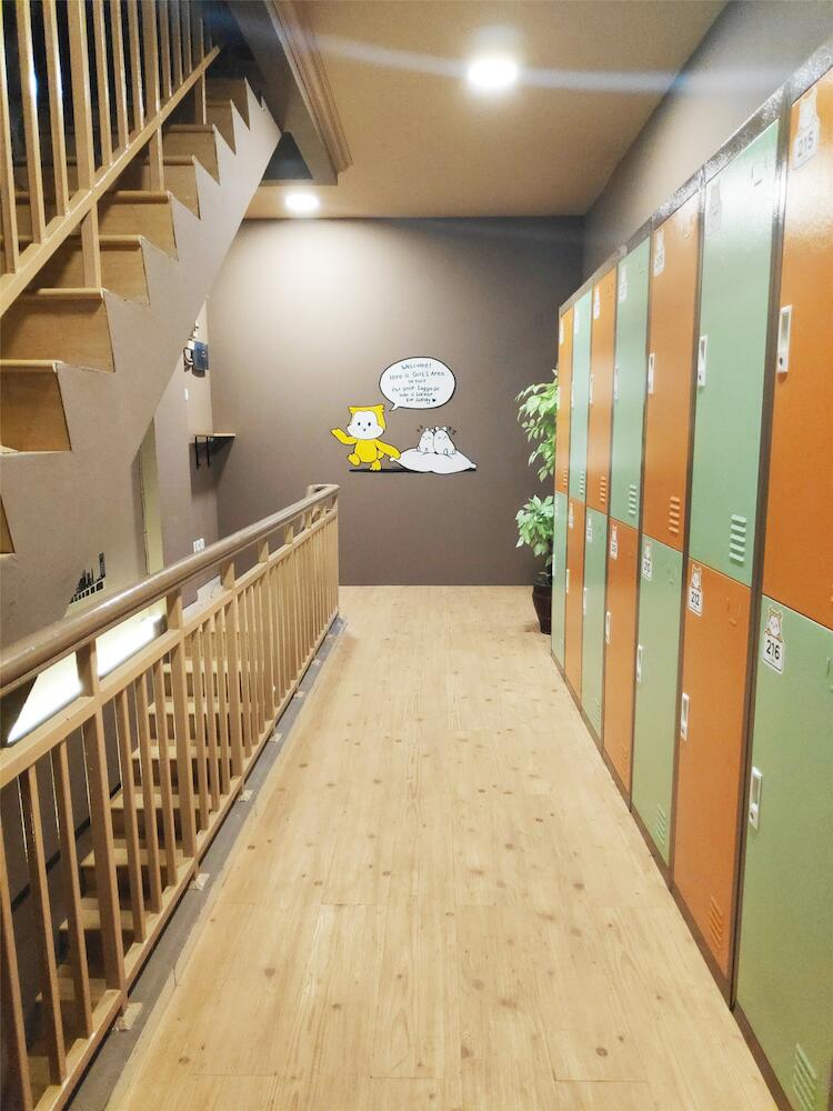 VK Pods PIK, Yakarta