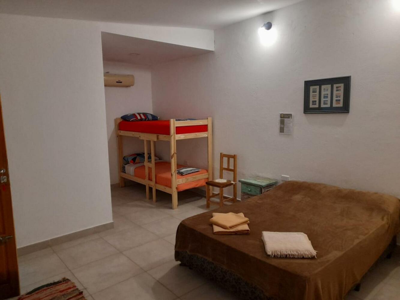 Casa Nuestra Hostal