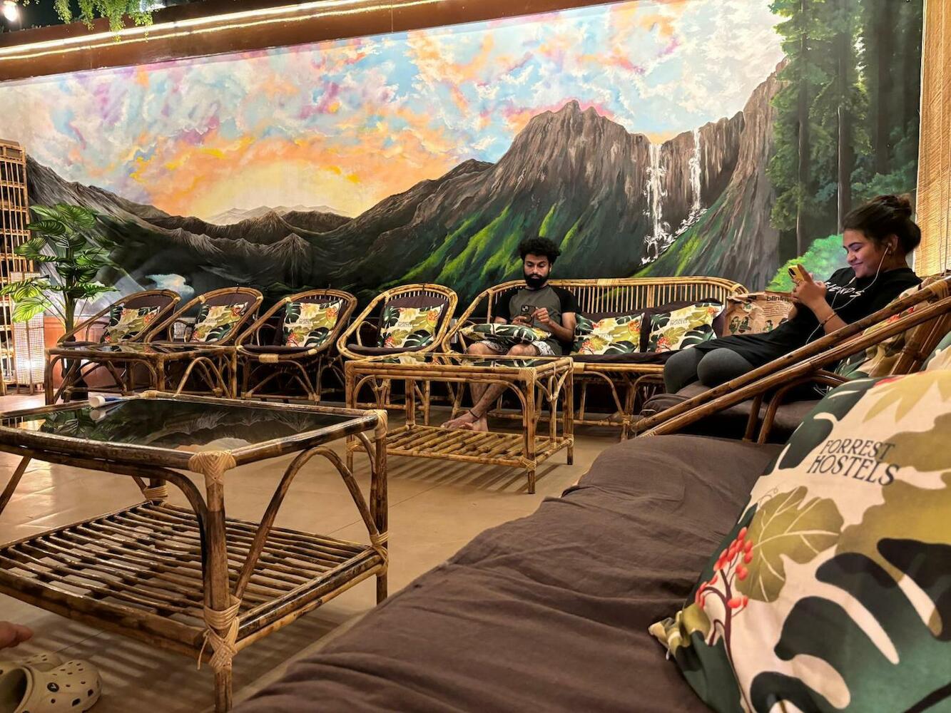 Forrest Hostels, Mumbai
