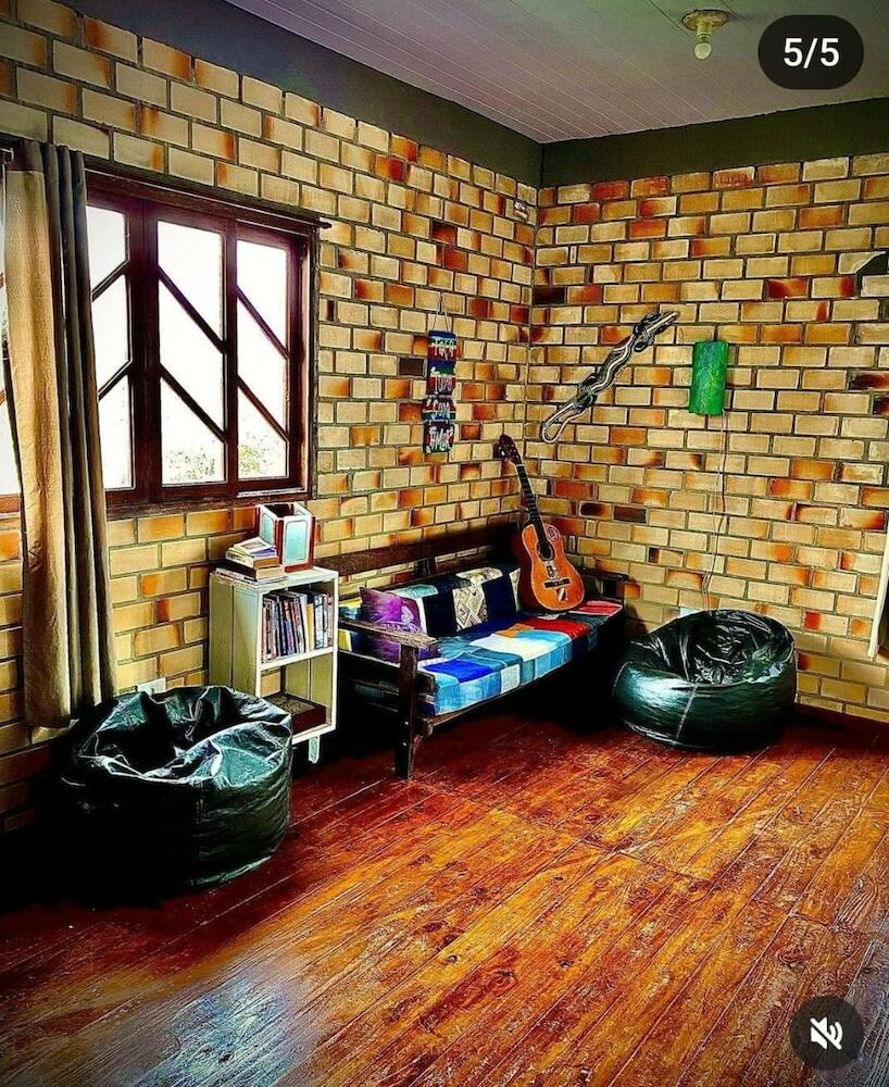 Hostel Paraíso Embaú, Palhoça