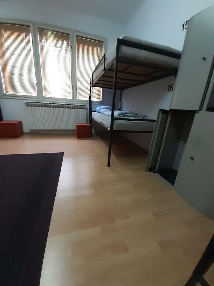 Fg 1861 Hostel, Sarajevo