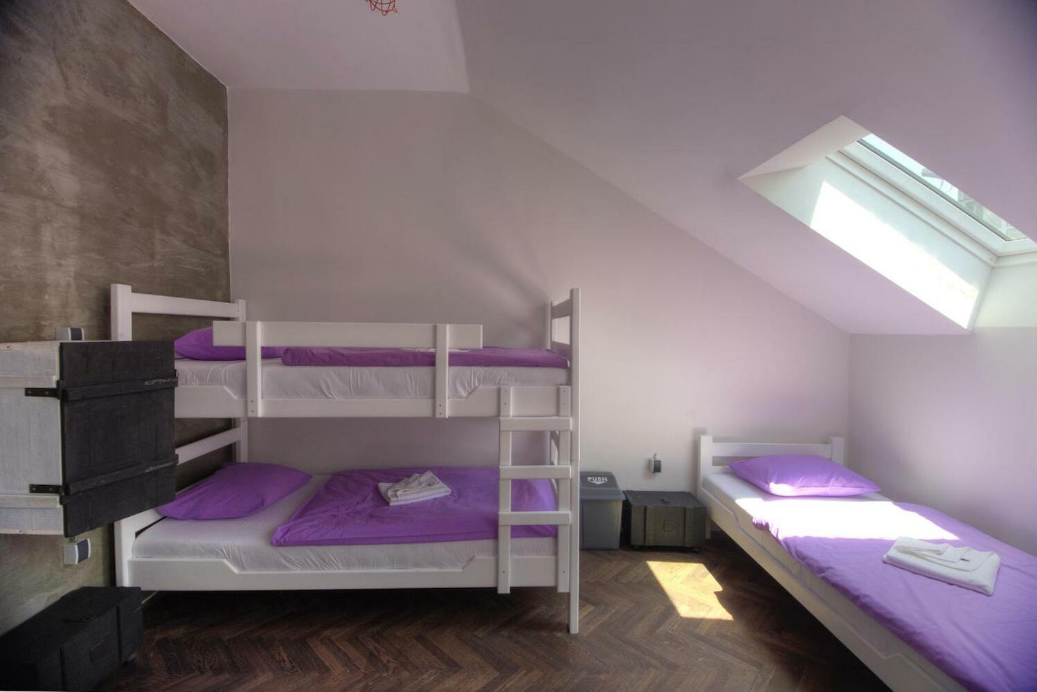 Hostel Fair & Square, Belgrade