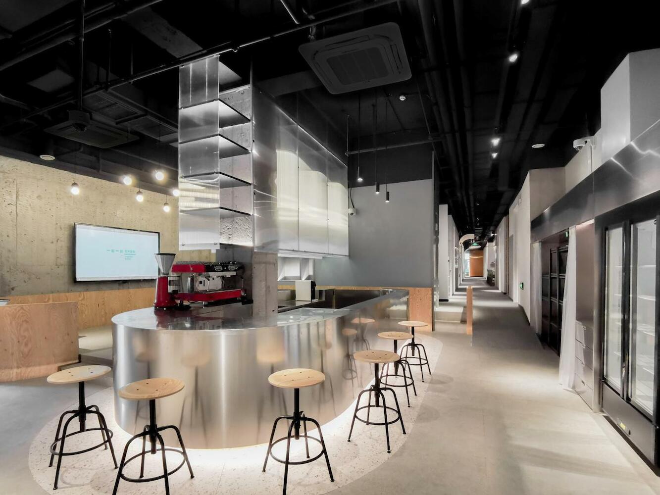 Roomix Shanghai, Shanghai