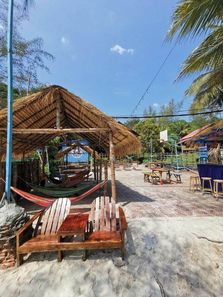 Lost Boys, Koh Rong