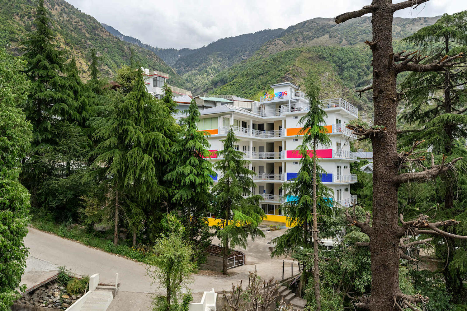 Gostops Mcleodganj, Bhagsu, McLeod Ganj