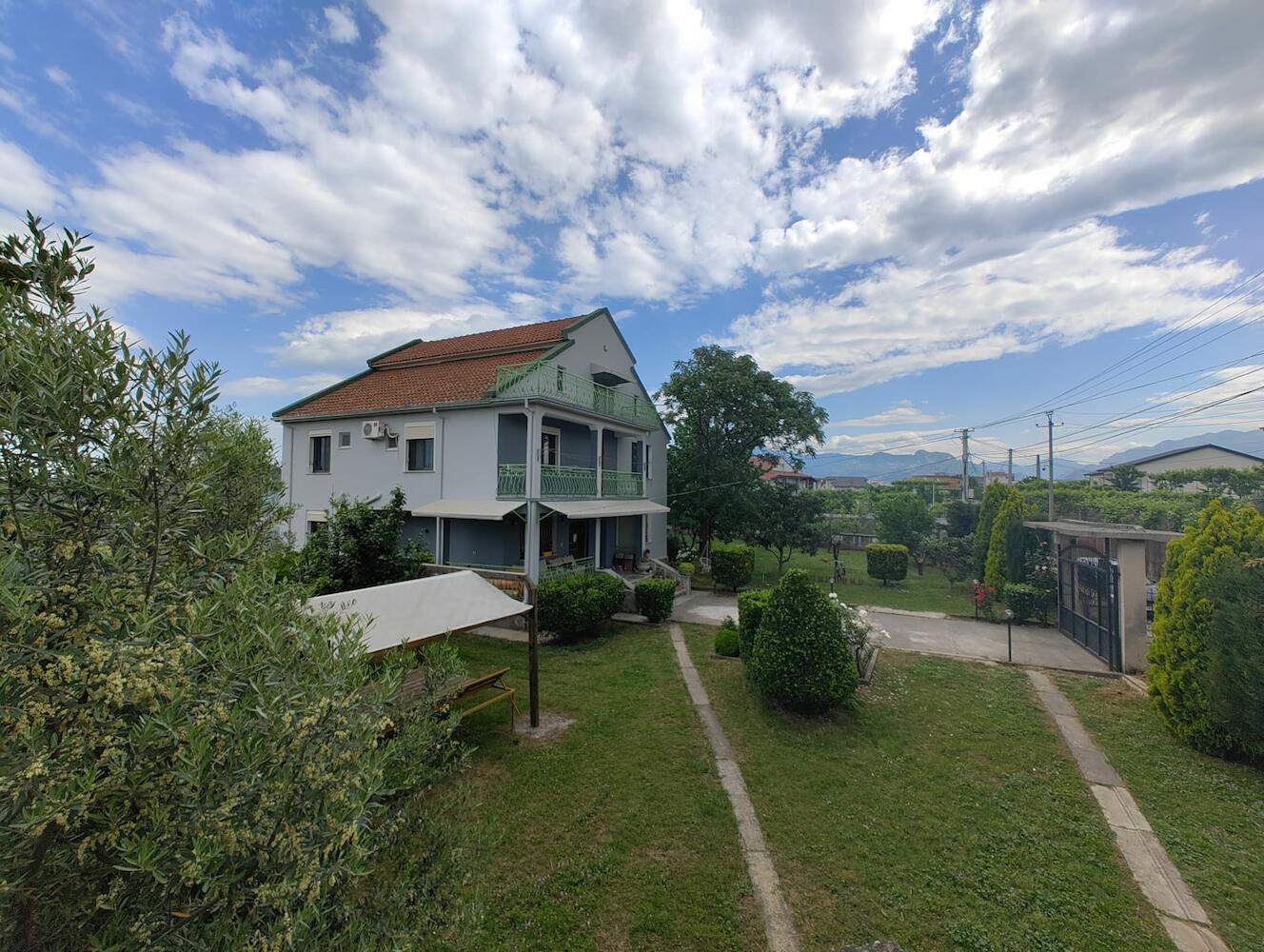 Green Garden Hostel