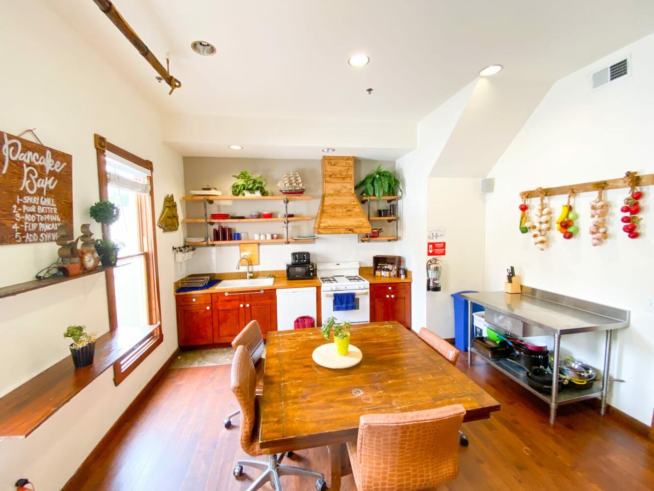 ITH San Diego Adventure Hostel