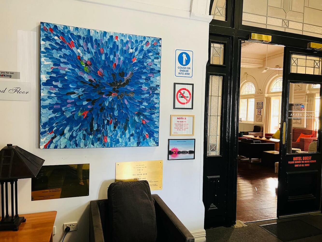 Wallaby Backpackers Hostel Perth - note - Valid passport required to check in