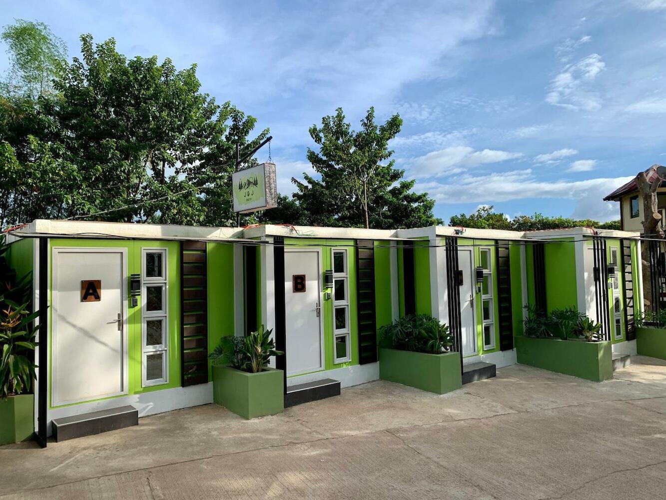 J & J Homestay, Coron