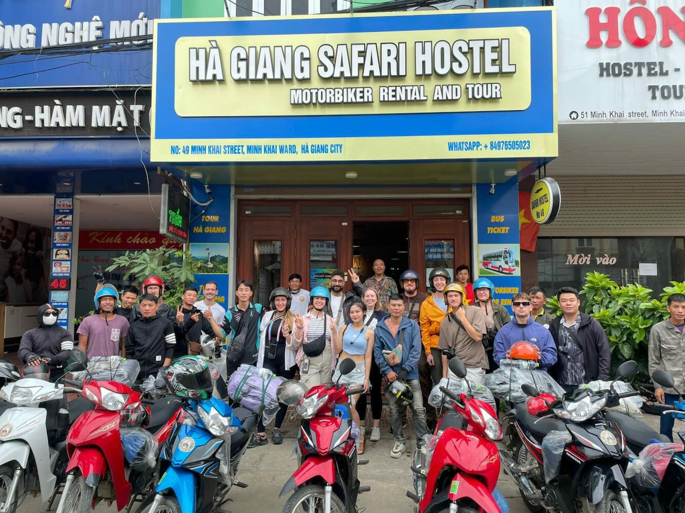 Ha Giang Safari Hostel & Motorbikes