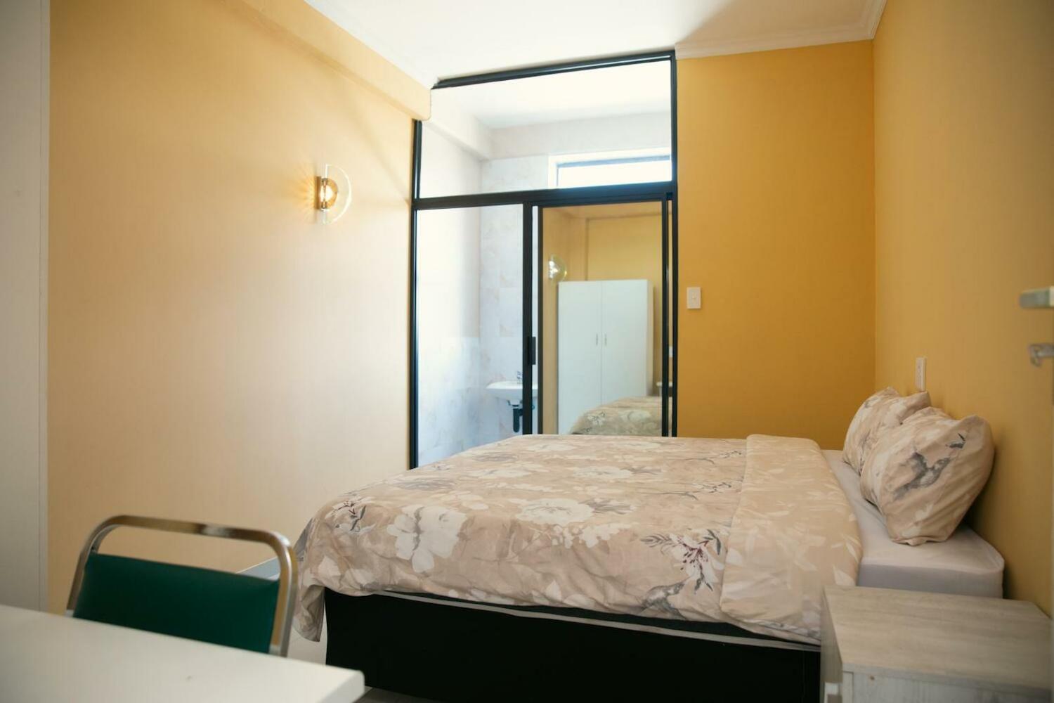 Glenanda Hostel, Johannesburg