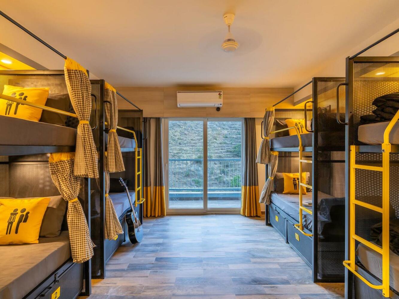 The Hosteller Bam, Rishikesh - Poshtel, Rishikesh