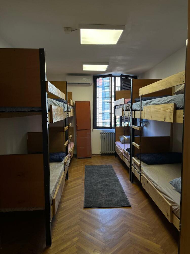 Chillton Hostel, Belgrade