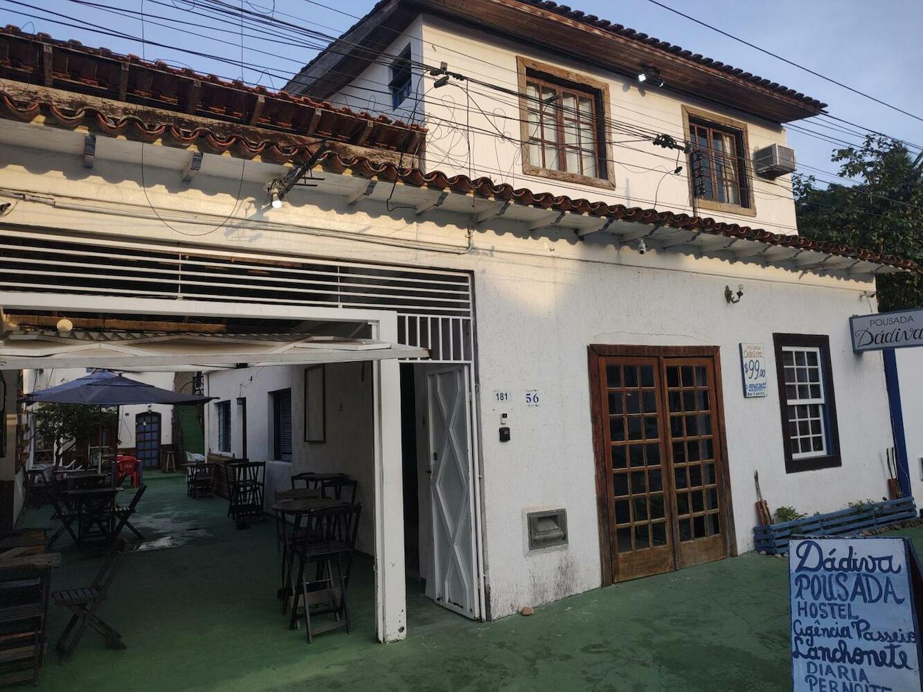Pousada Dádiva quarto grupo compartildado Praia do Pontal Centro