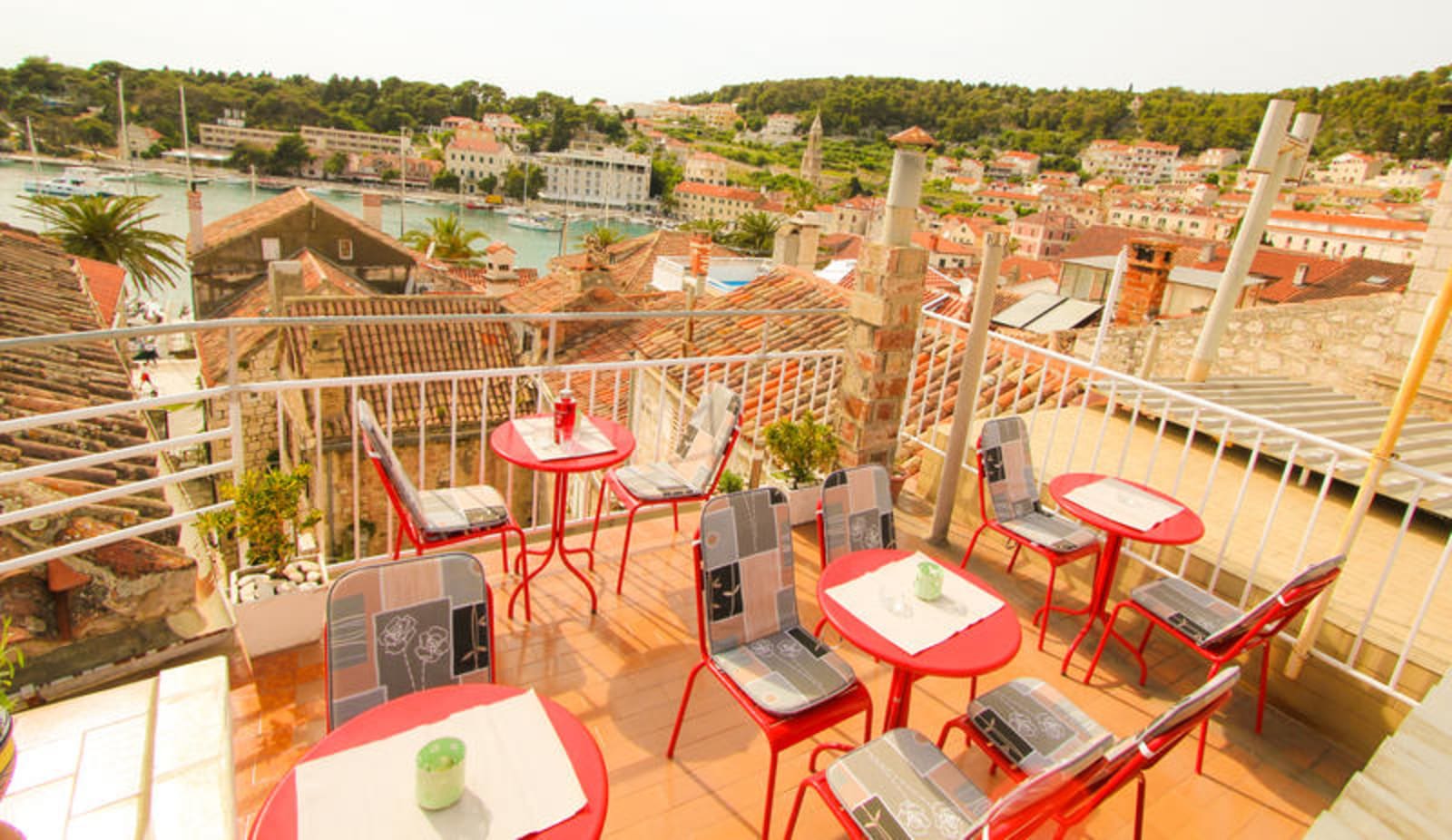 Where to stay in Hvar Island on a budget