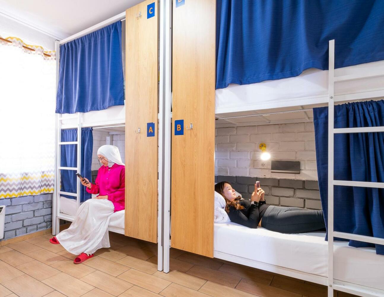 ololoFreelander Hostel&Coworking