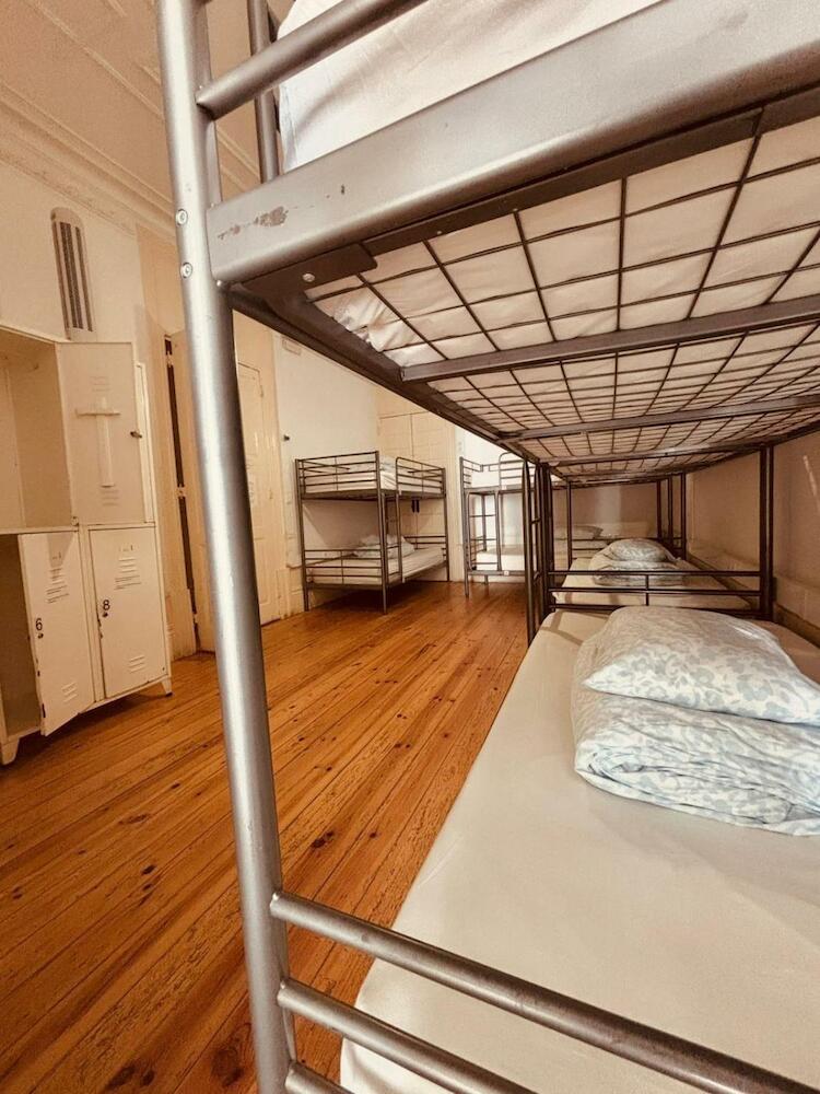 O2 Hostel, Porto