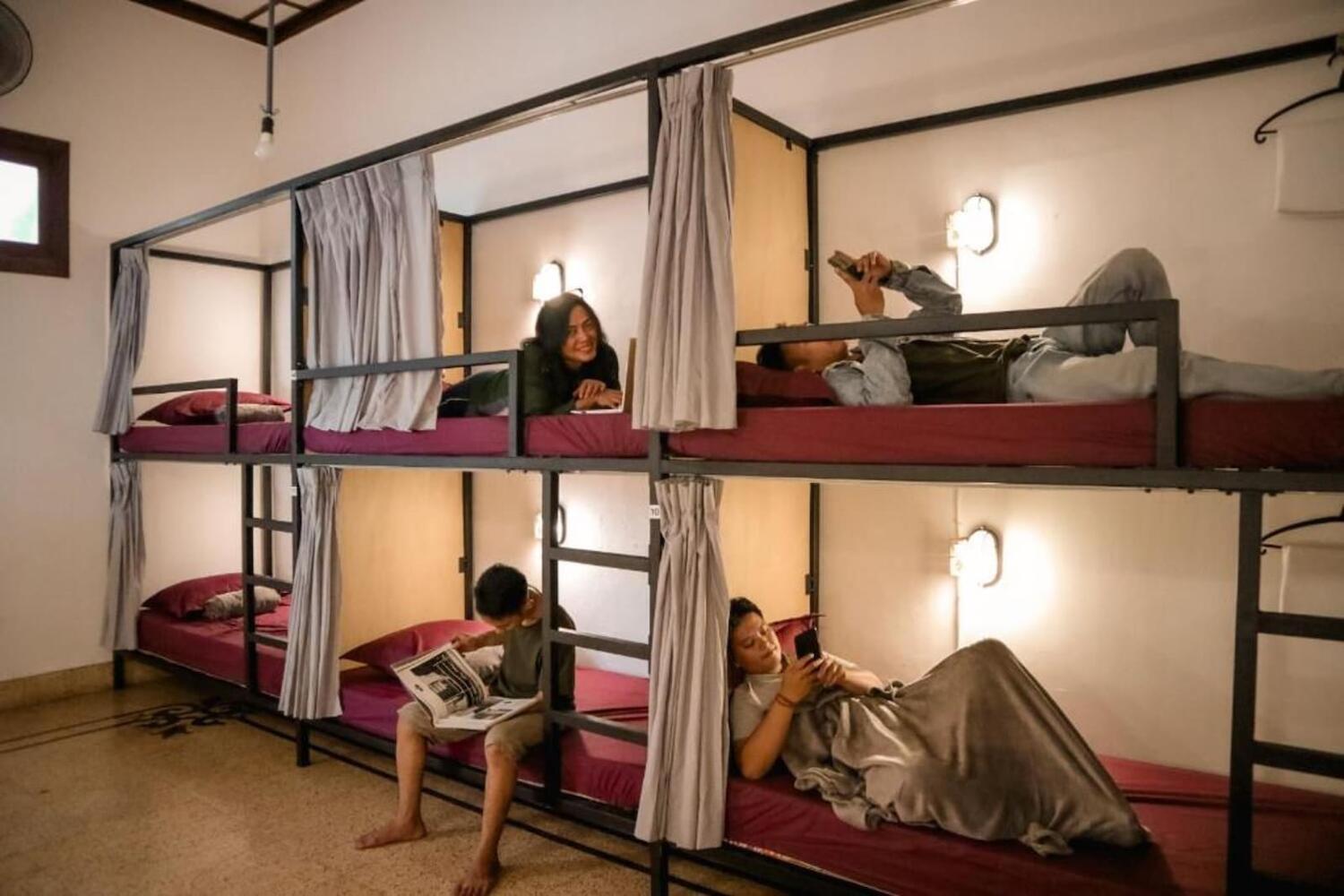 Semeru Hostel, Malang