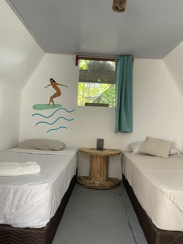 Maudie, Santa Teresa