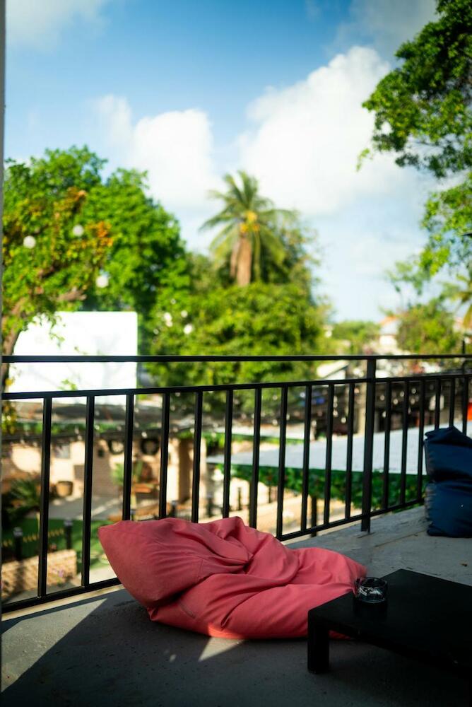 Bad Monkey Samui Hostel, Koh Samui