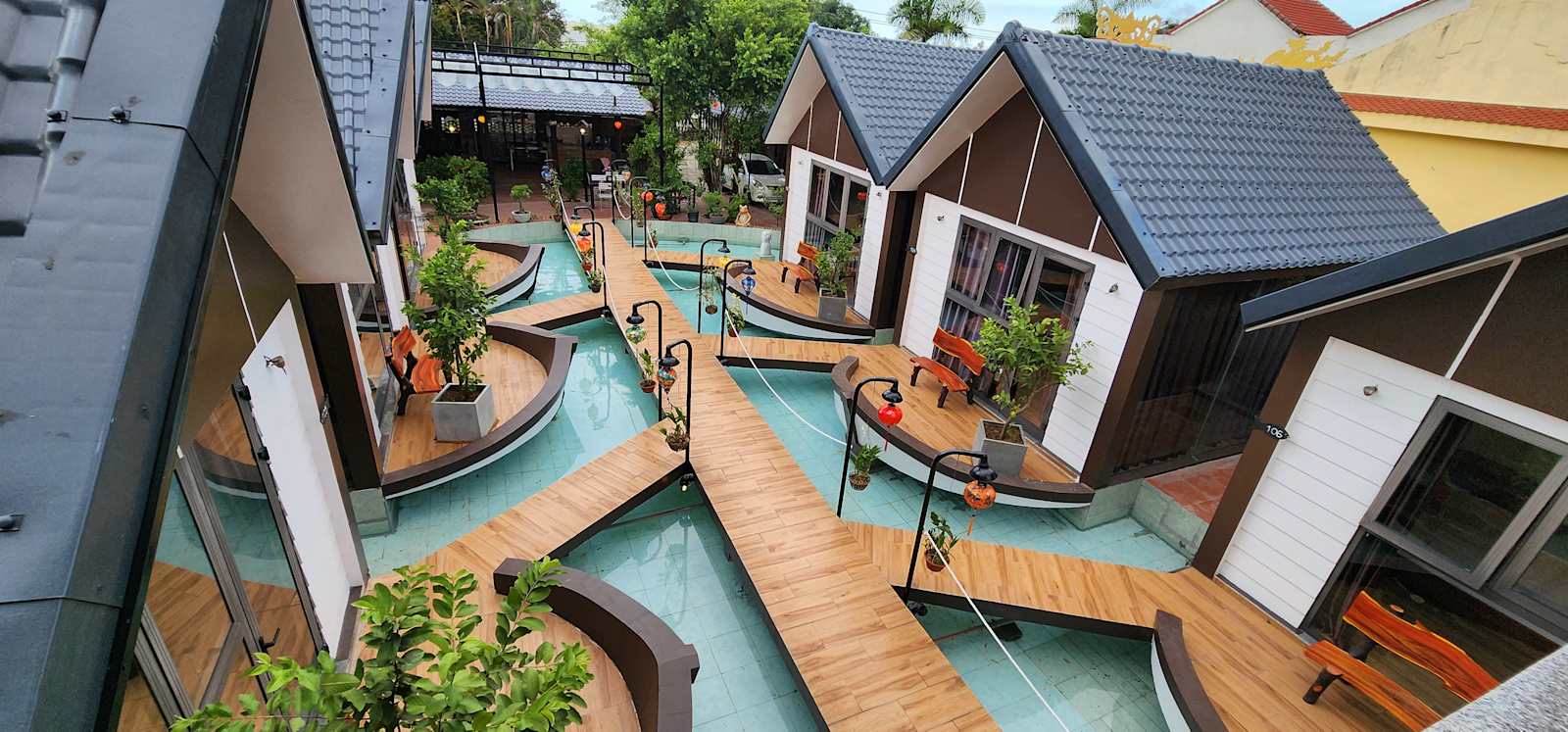 Coco Bungalows