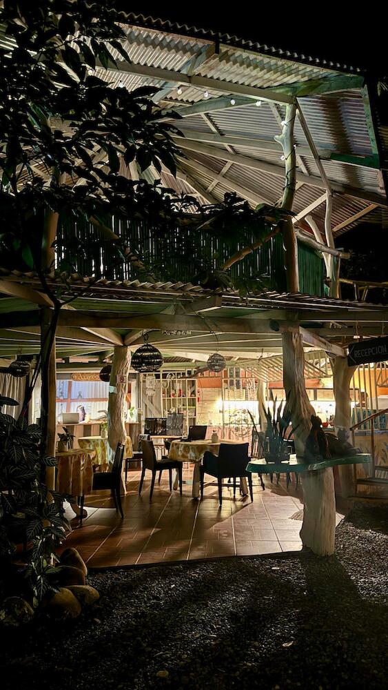 Madre Selva Hostel, Puerto Viejo de Talamanca