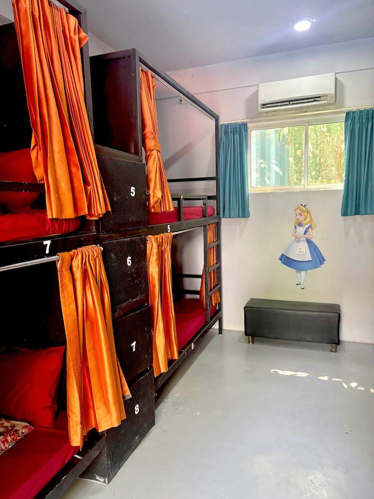 White Rabbit Hostel, Siem Reap
