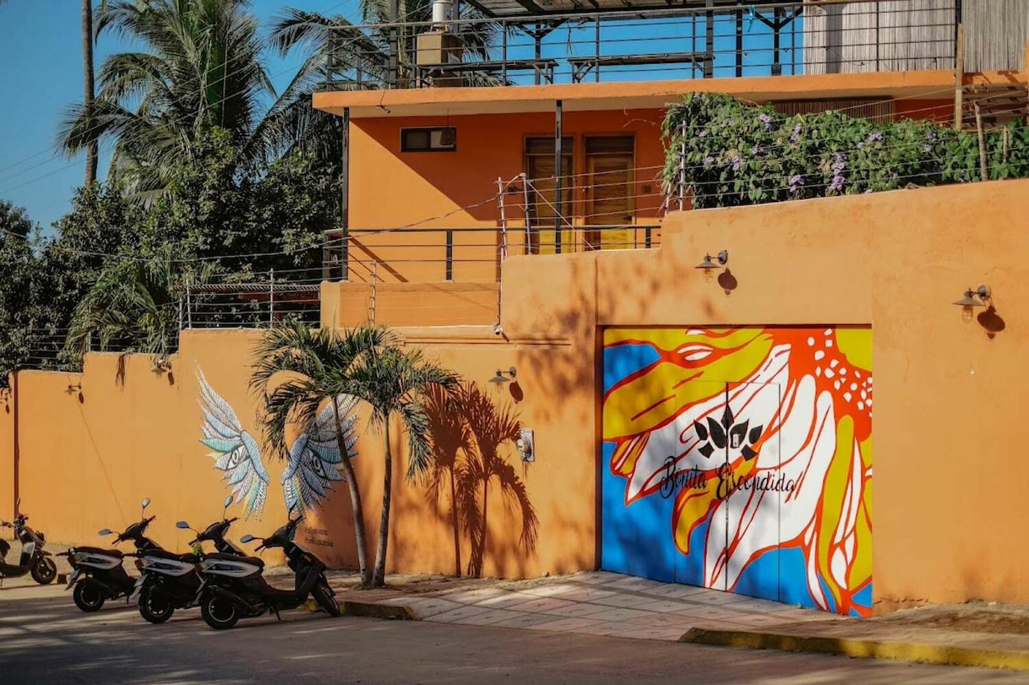 Bonita Escondida, Puerto Escondido