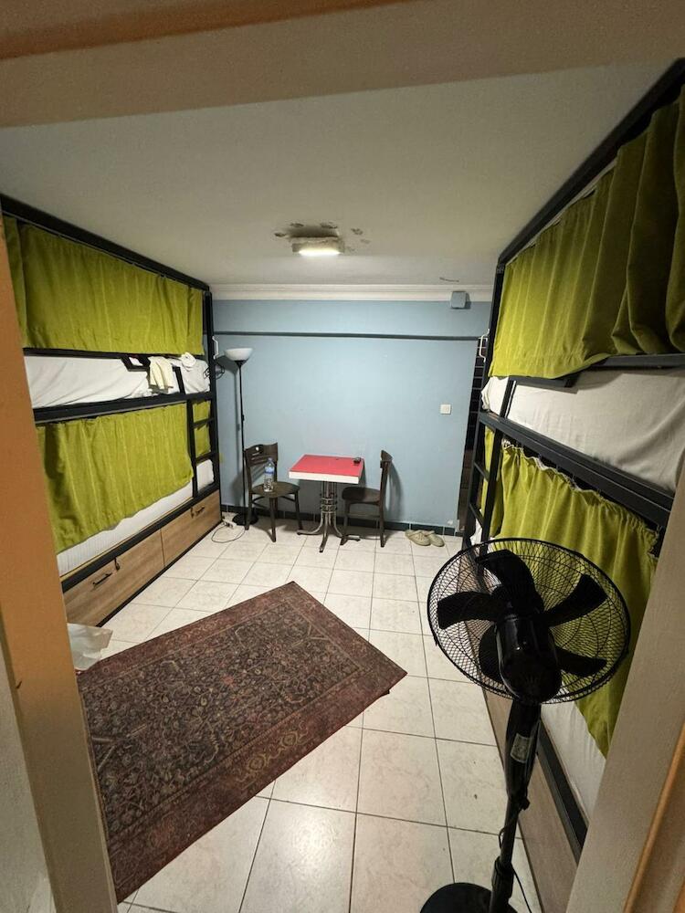 Yolo Hostel Kadıkoy, Istanbul