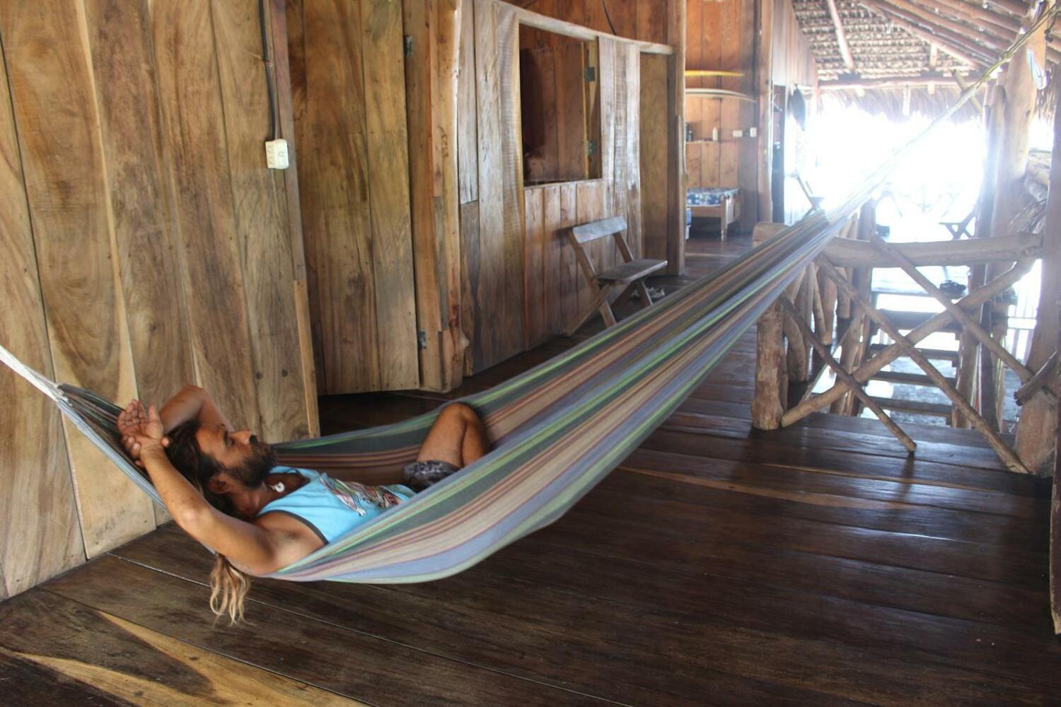 Pelicano Surf Camp, La Libertad